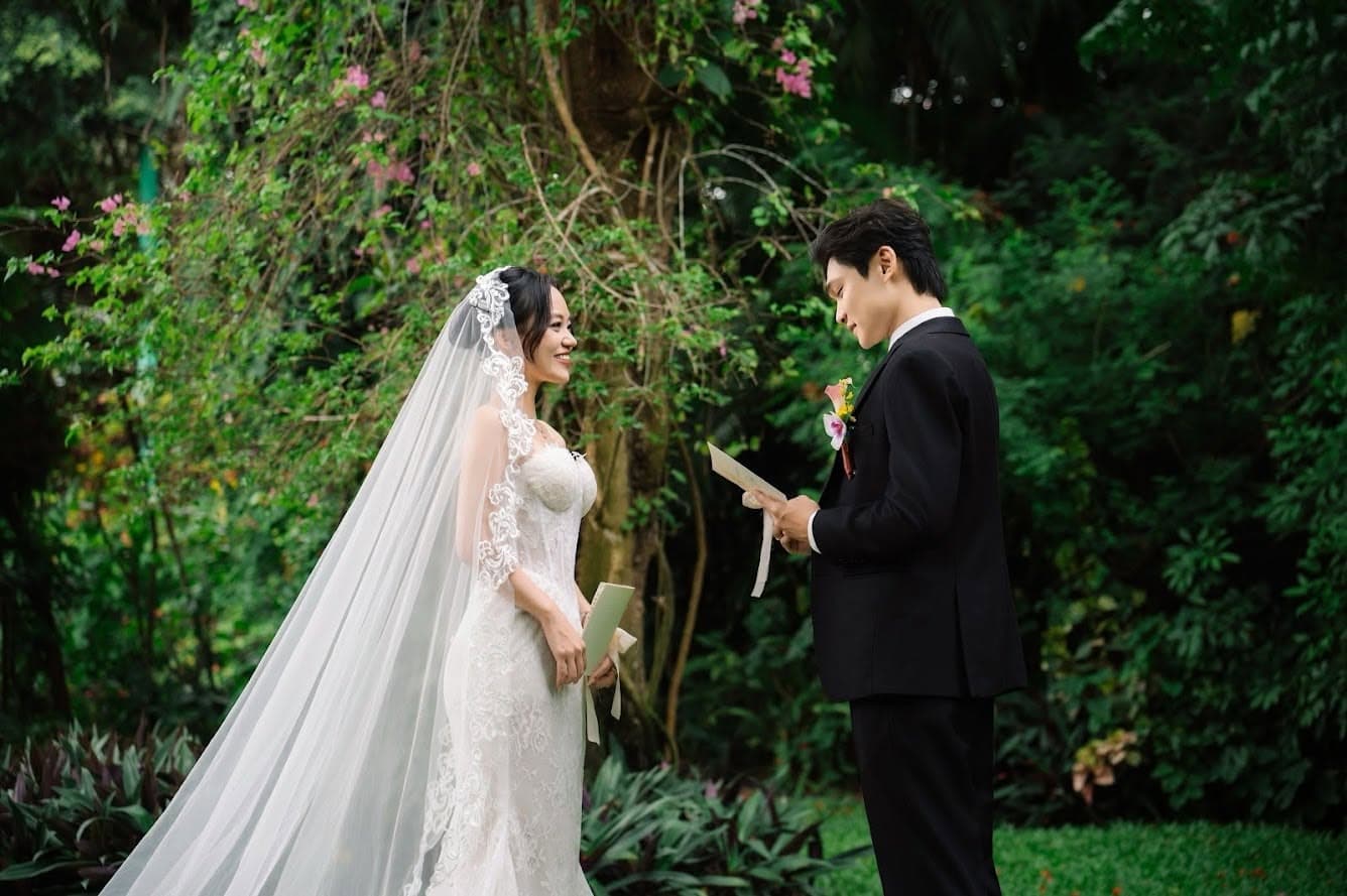 Khi lời hẹn trọn đời được cất lên giữa khu vườn nhiệt đới xanh mát tại Furama Resort Đà Nẵng